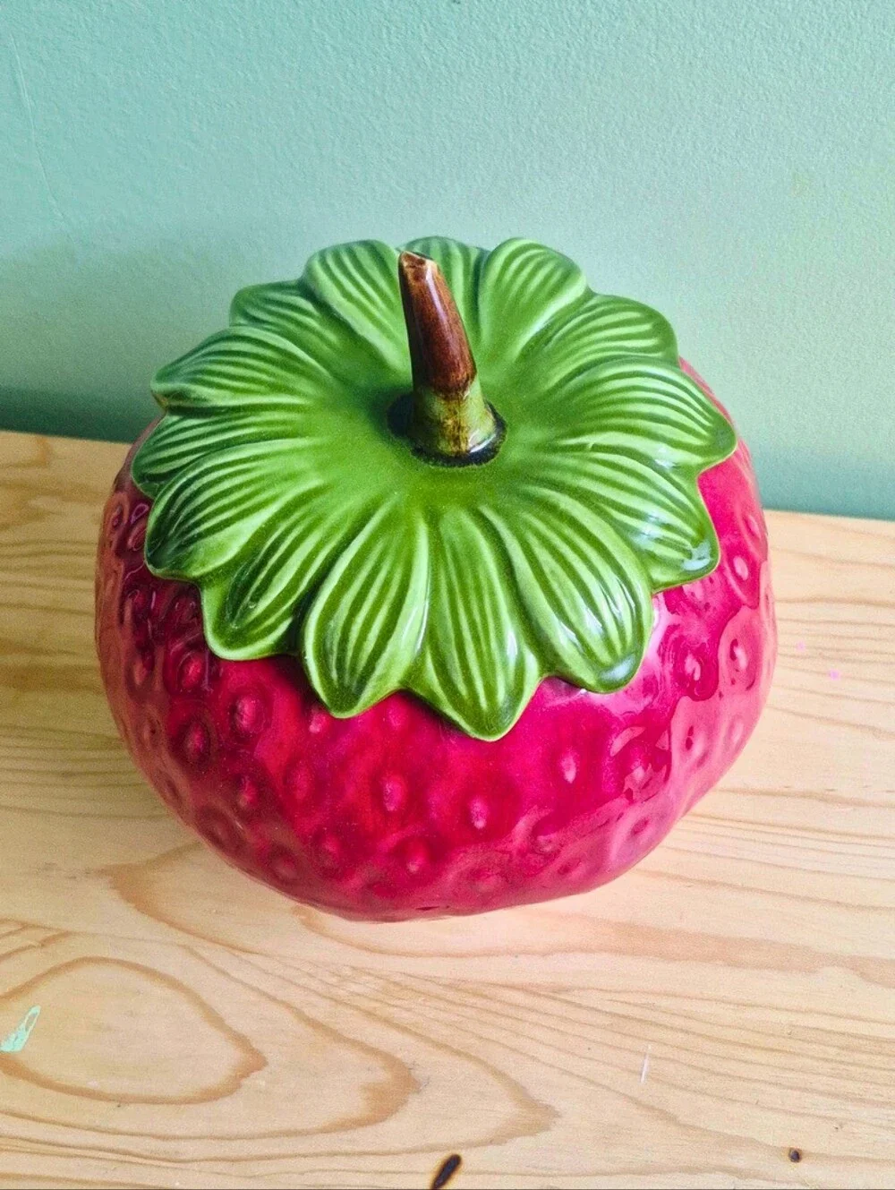 Vintage California Originals Ceramic Strawberry Cookie Jar / Canister (#8215)